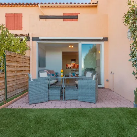 Joli 43m² Vue Piscine Parking